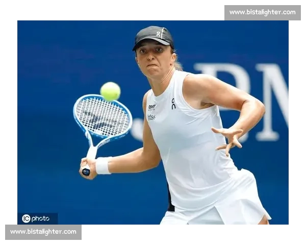 30 岁终圆梦!亚历山德洛娃首入前十,赛季三进 500 赛决赛书写坚韧