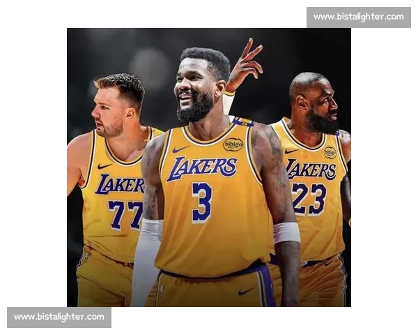 湖人捡漏神操作!艾顿变身第三巨头,詹皇冲冠再添核